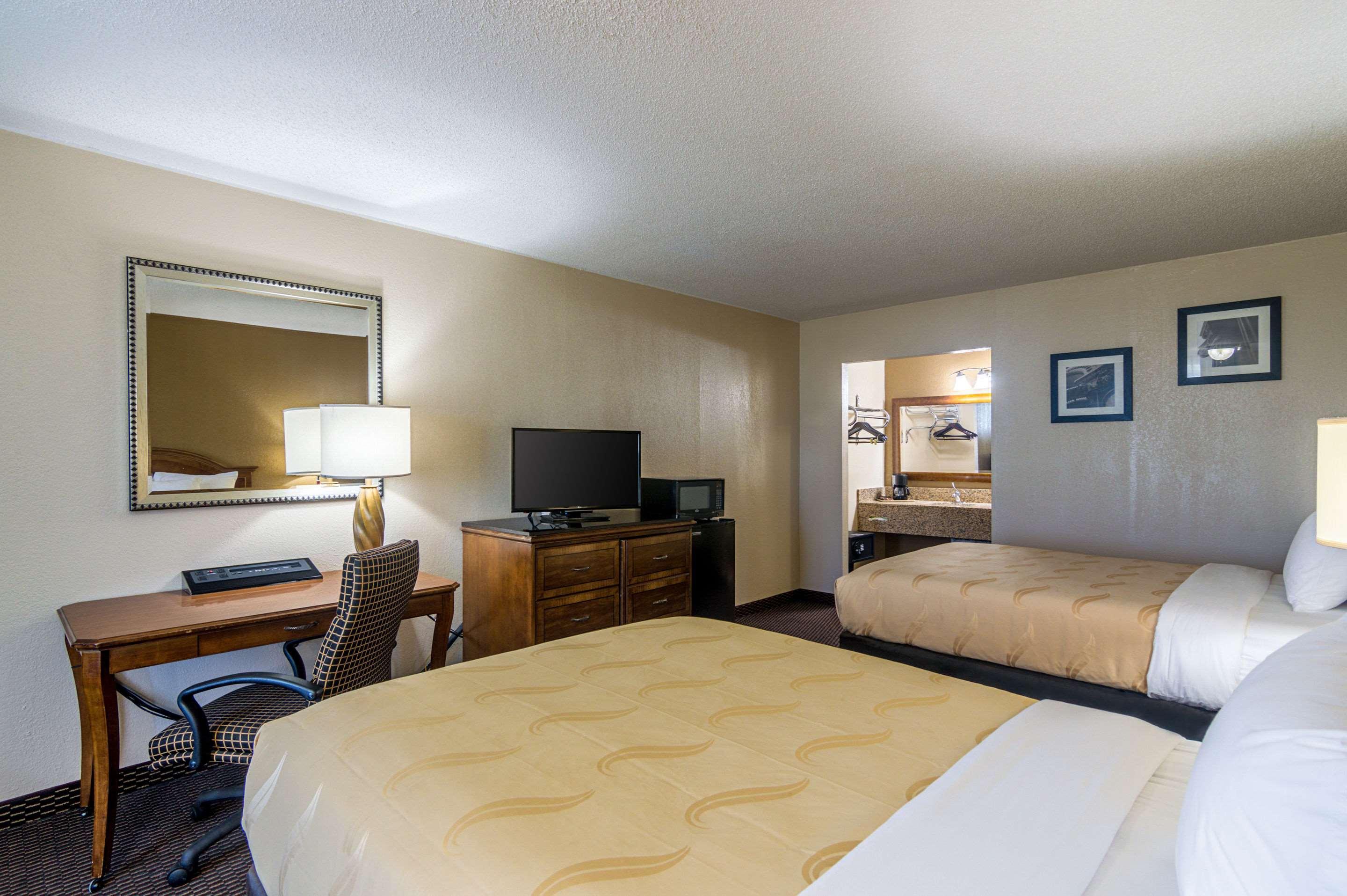 Quality Inn Shawnee I-40 Exterior foto