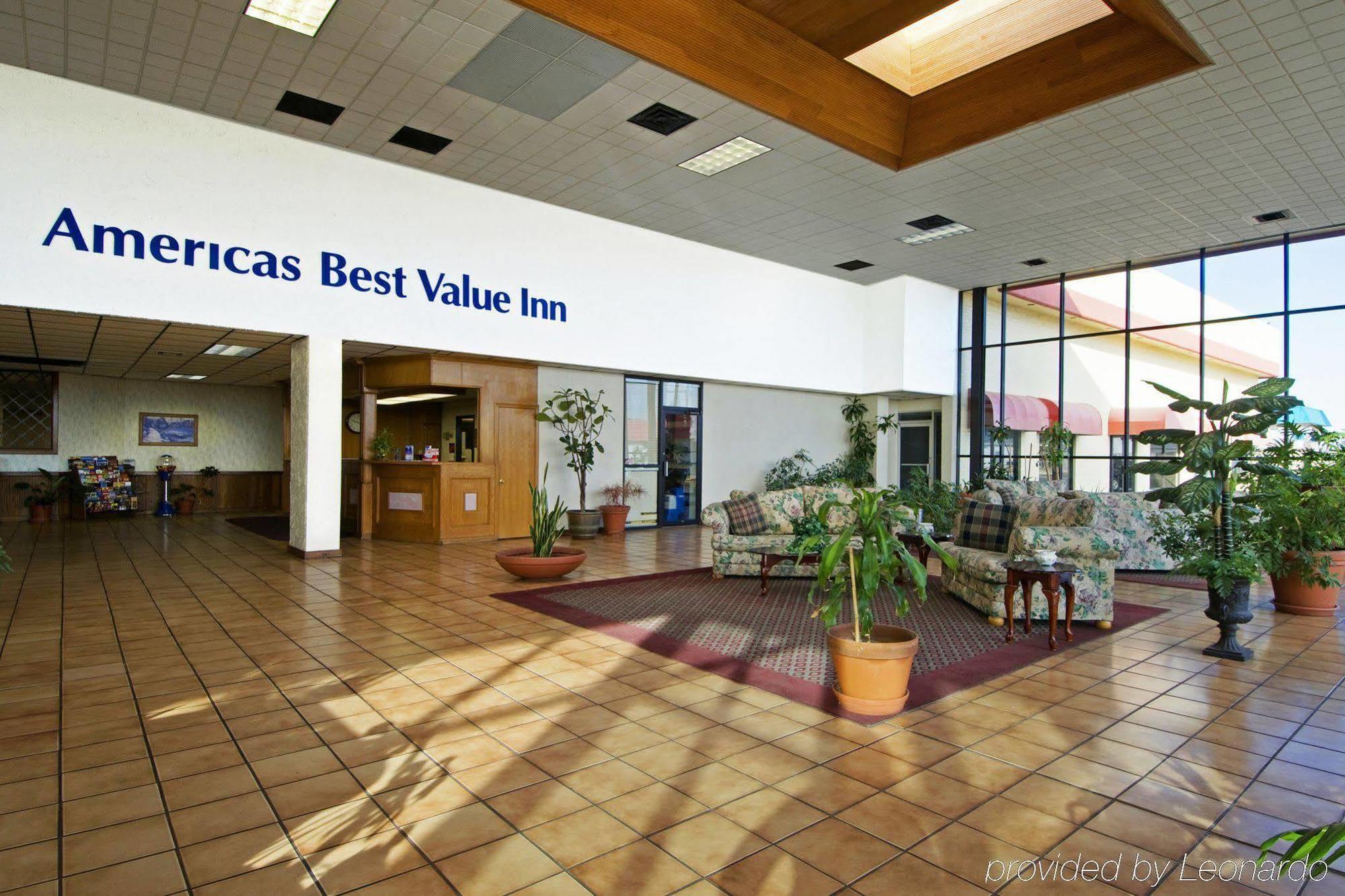 Quality Inn Shawnee I-40 Interior foto