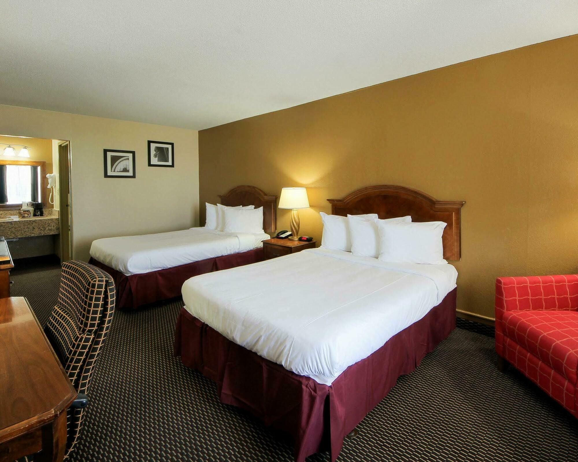 Quality Inn Shawnee I-40 Exterior foto
